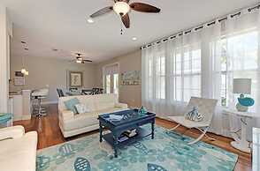 Paradise Found managed by Beach Retreats