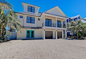 Vitamin Sea managed by Beach Retreats