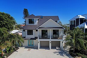 Vitamin Sea managed by Beach Retreats