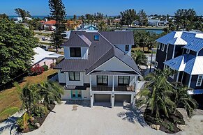 Vitamin Sea managed by Beach Retreats