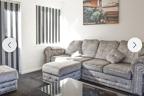 The Hawthorns Large Detached 3 Bedroom Family Home