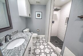 Ic 316 Riverfront Bliss 2 Bedroom Condo by RedAwning