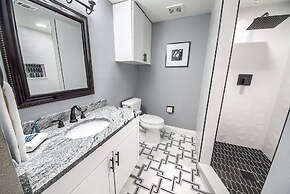 Ic 316 Riverfront Bliss 2 Bedroom Condo by RedAwning