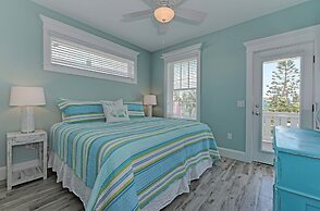 Mermaid's Landing managed by Beach Retreats