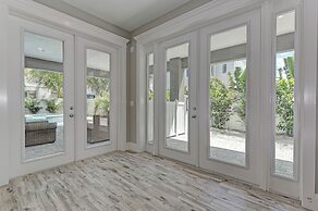 Mermaid's Landing managed by Beach Retreats