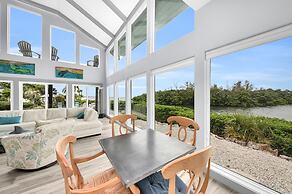 Bay House Retreat managed by Beach Retreats