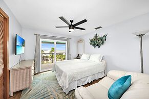 Bay House Retreat managed by Beach Retreats