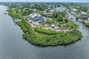 Bay House Retreat managed by Beach Retreats