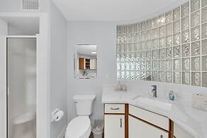 Bay House Retreat managed by Beach Retreats