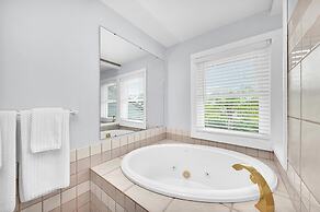 Bay House Retreat managed by Beach Retreats