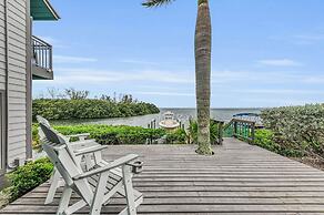 Bay House Retreat managed by Beach Retreats