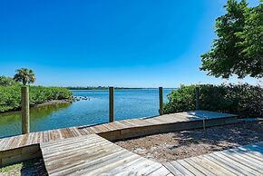 Bay House Retreat managed by Beach Retreats