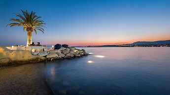 S1-spacious Studio With the sea View & use of Pool