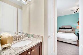 8-Bedroom Villa with Theater Near Disney 8 Home by RedAwning