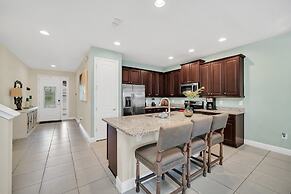 8-Bedroom Villa with Theater Near Disney 8 Home by RedAwning