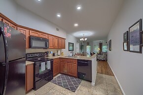 Ic 102 Comal Float Inn 2 Bedroom Condo by RedAwning