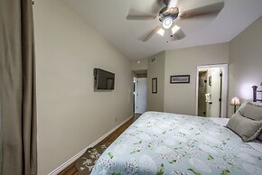 Ic 102 Comal Float Inn 2 Bedroom Condo by RedAwning