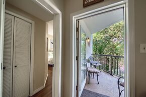 Ic 102 Comal Float Inn 2 Bedroom Condo by RedAwning