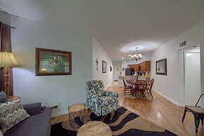 Ic 102 Comal Float Inn 2 Bedroom Condo by RedAwning