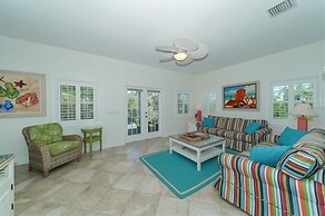 Footprints in the Sand managed by Beach Retreats