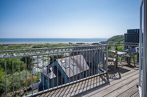 Manor View - 1 Bedroom Apartment - Pendine