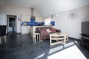 Manor View - 1 Bedroom Apartment - Pendine