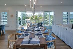 Sunshine & Good Times managed by Beach Retreats