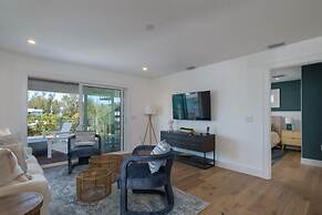 Sunshine & Good Times managed by Beach Retreats