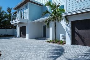 Sunshine & Good Times managed by Beach Retreats