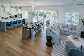 Sunshine & Good Times managed by Beach Retreats