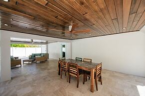 Gulf Shore Retreat managed by Beach Retreats