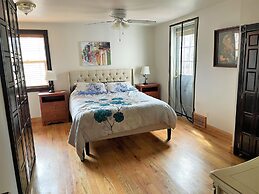 Midvale Home 4 Bedroom Home by Redawning