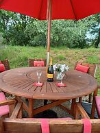 Daisy's Luxury Caravan