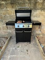 Immaculate 3-bed Apartment in Trapani, Sicily