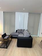 Impeccable 1-bed Apartment in London