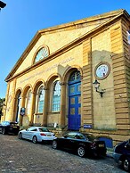 3 Minutes Walk to the Beach