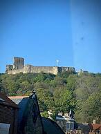 3 Minutes Walk to the Beach