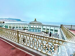 3 Minutes Walk to the Beach