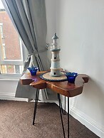 3 Minutes Walk to the Beach