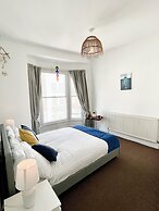 3 Minutes Walk to the Beach