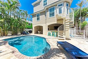 Once Upon A Time managed by Beach Retreats