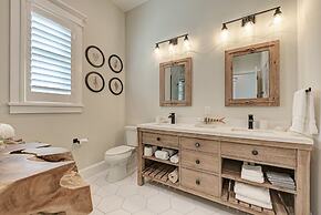 Just Beachy managed by Beach Retreats