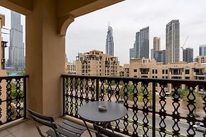 Spacious 2bedroom With Burj View in Downtown Dubai