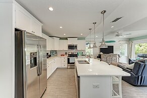 Emerald Bay managed by Beach Retreats