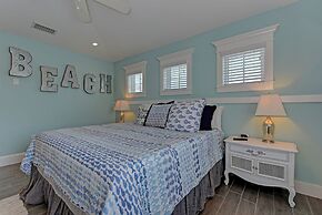 Emerald Bay managed by Beach Retreats