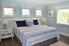 Emerald Bay managed by Beach Retreats