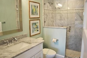 Emerald Bay managed by Beach Retreats