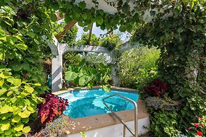 The Villa Bed & Breakfast