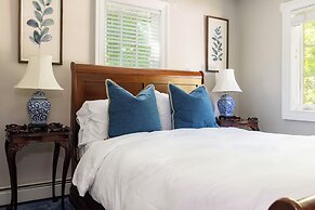 The Villa Bed & Breakfast