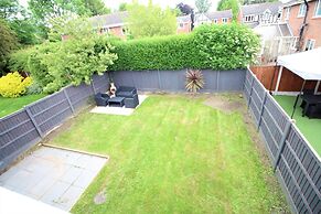 3 Bed Detached - Quiet Cul De Sac -private Parking